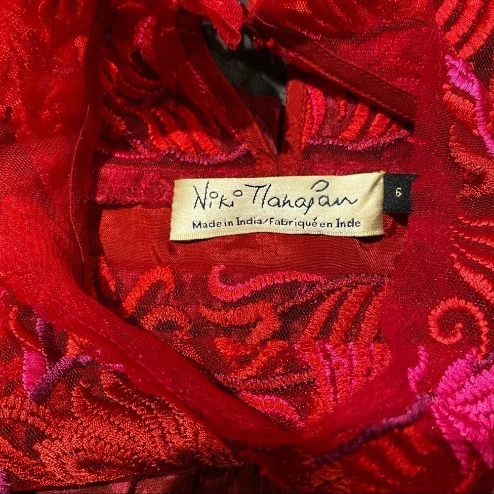 Anthropologie Niki Tlahajan Womens Shift Dress Red Floral Keyhole Embroidered 6